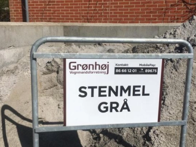 Grå stenmel